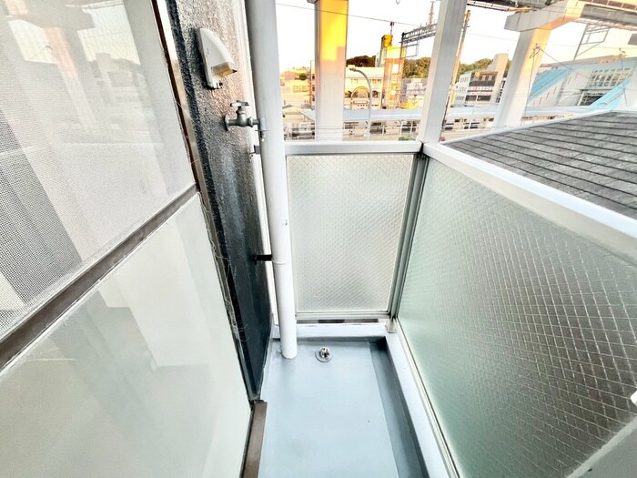 物件内観写真11　(洗濯機置場)