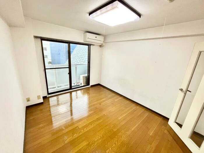 物件内観写真12　(居室)