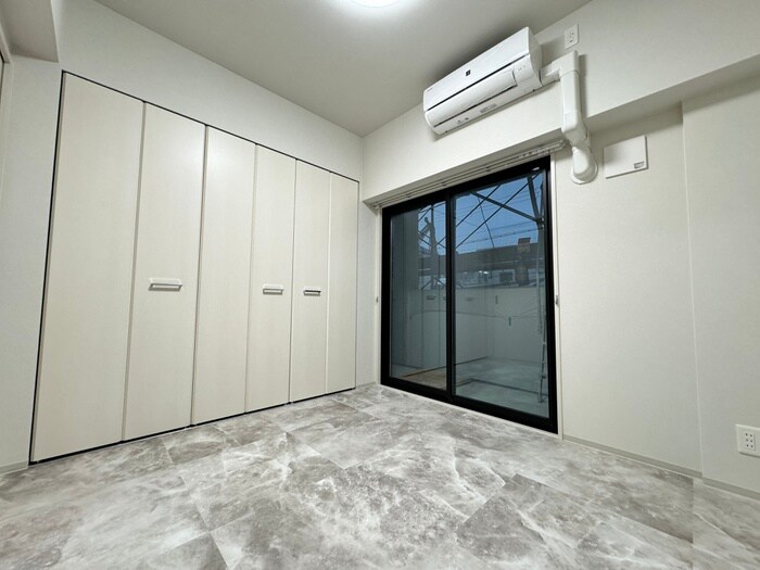 物件内観写真10　(居室)