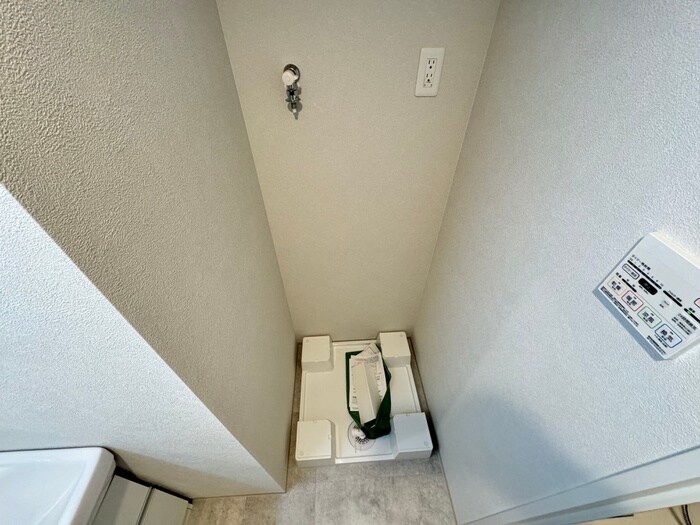 物件内観写真20　(洗濯機置場)