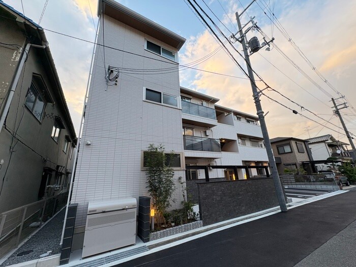 物件外観写真4　(外観写真)