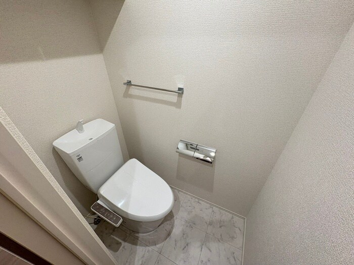 物件内観写真10　(トイレ)