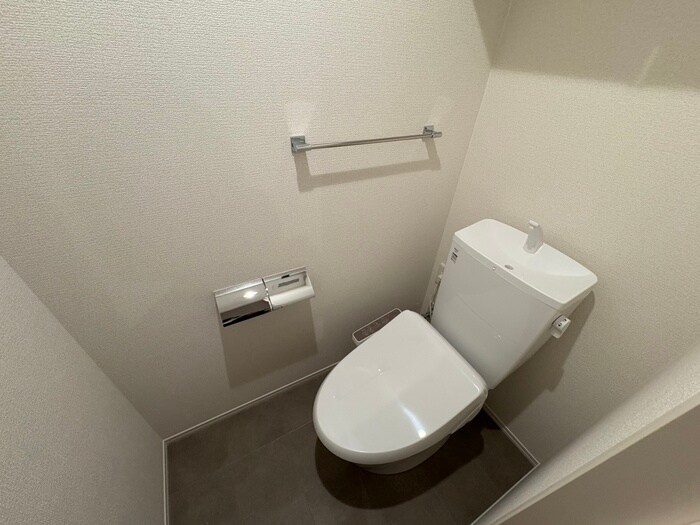 物件内観写真10　(トイレ)