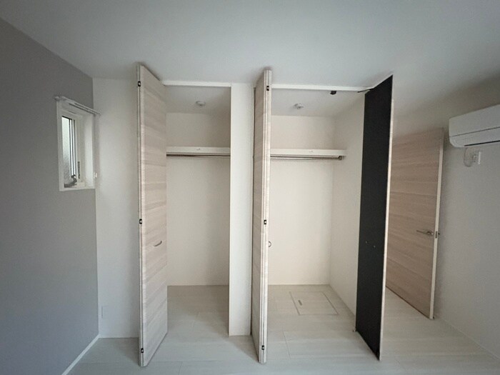 物件内観写真15　(収納)