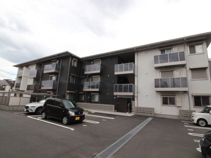 物件外観写真6　(周辺環境)