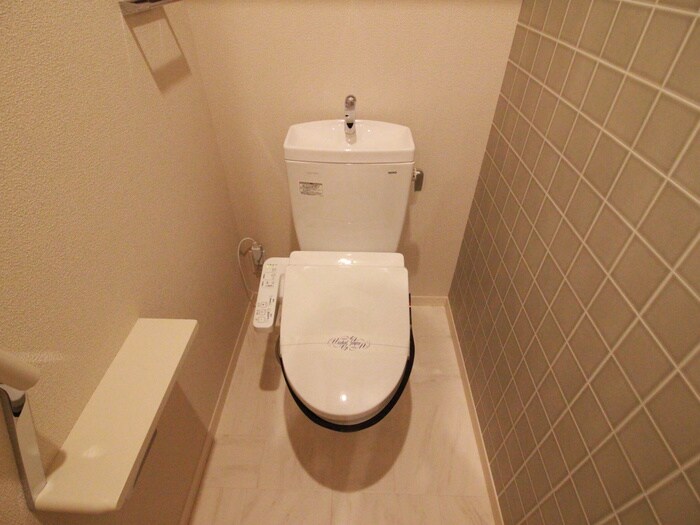 物件内観写真11　(トイレ)