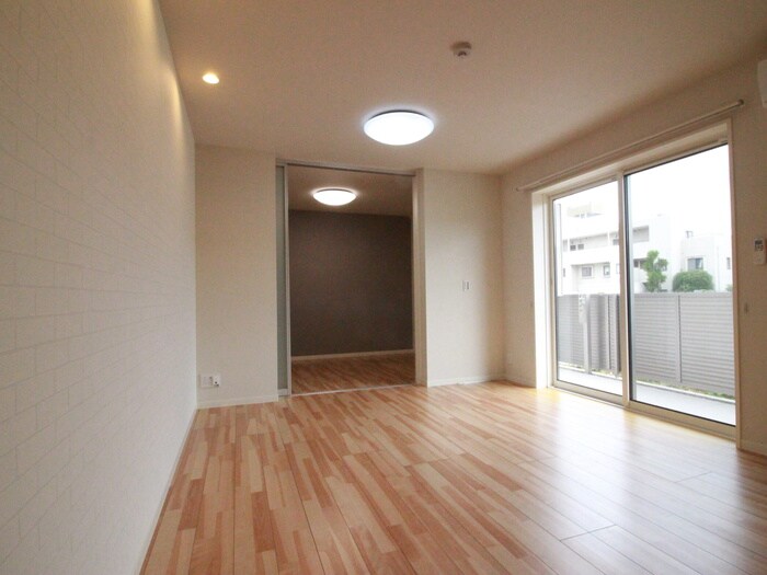 物件内観写真17　(居室)