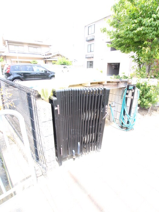 物件外観写真6　(建物設備)