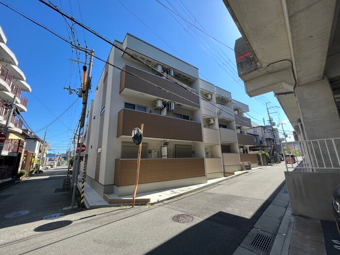 物件外観写真2　(外観写真)