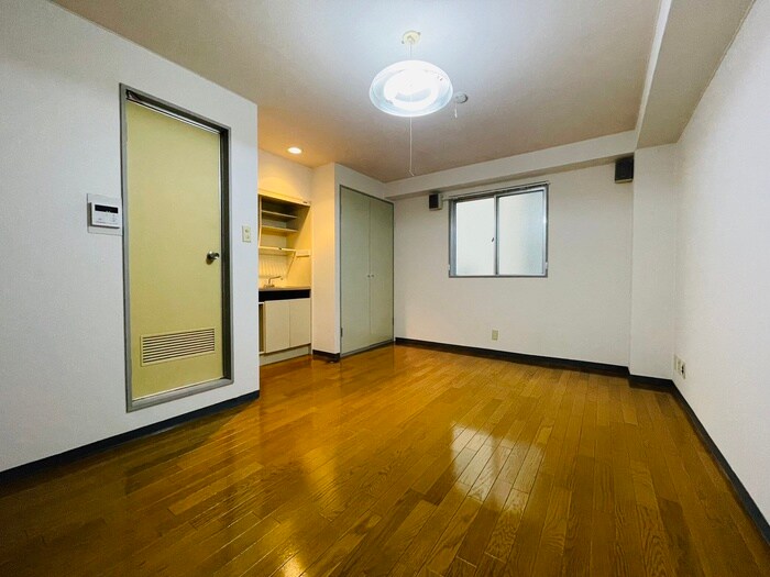 物件内観写真5　(居室)