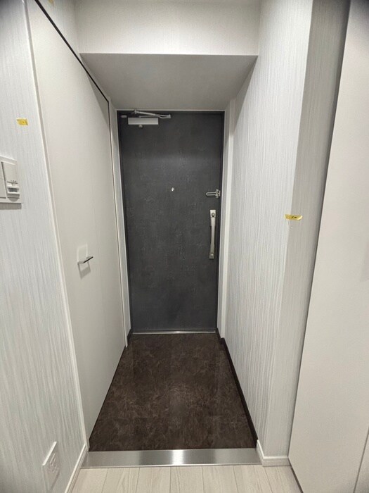 物件内観写真17　(玄関)