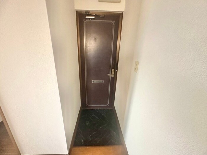物件内観写真20　(玄関)