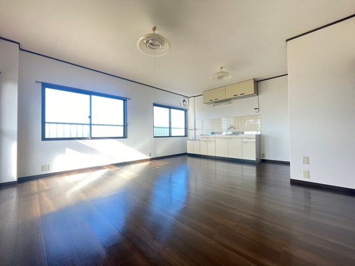 物件内観写真7　(居室)