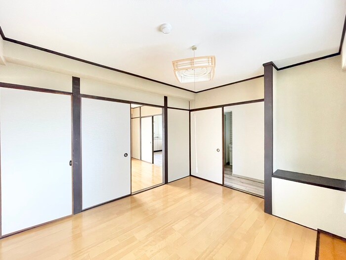 物件内観写真7　(居室)