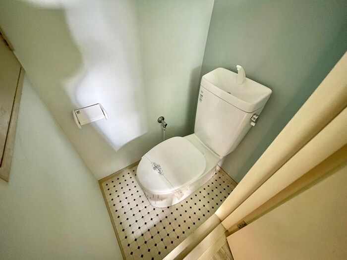 物件内観写真15　(トイレ)