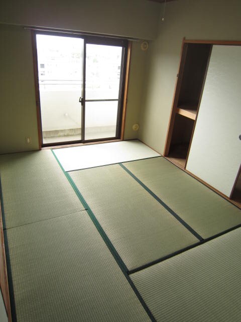 物件内観写真17　(居室)