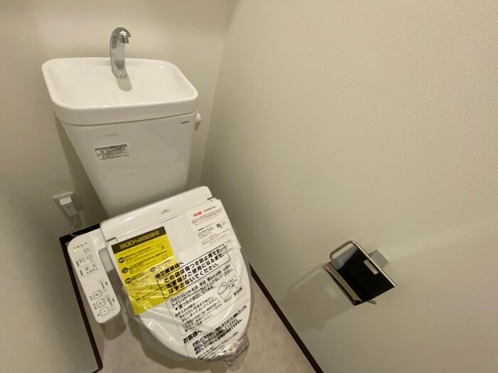 物件内観写真12　(トイレ)