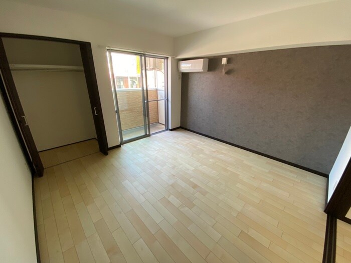 物件内観写真21　(居室)