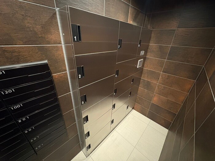 物件外観写真4　(建物設備)