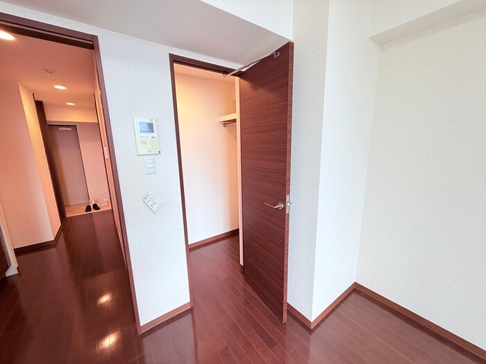 物件内観写真11　(収納)