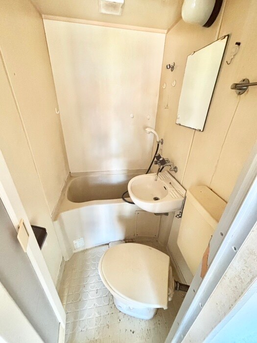 物件内観写真8　(バス／シャワールーム等)