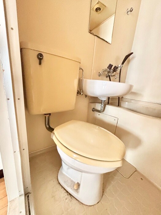 物件内観写真10　(トイレ)