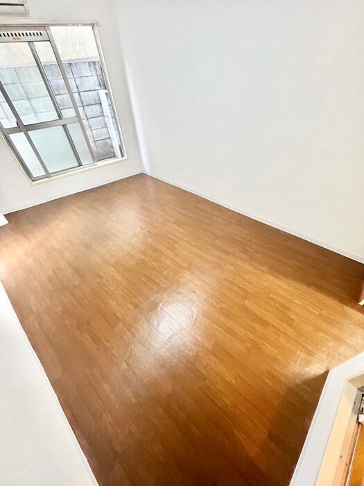 物件内観写真11　(居室)