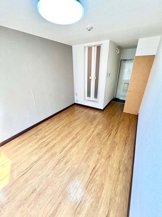 物件内観写真14　(居室)