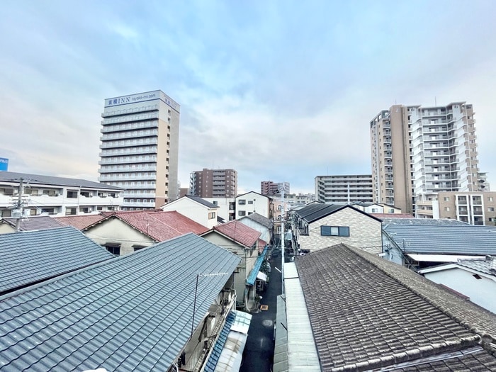 物件内観写真22　(室内からの展望)