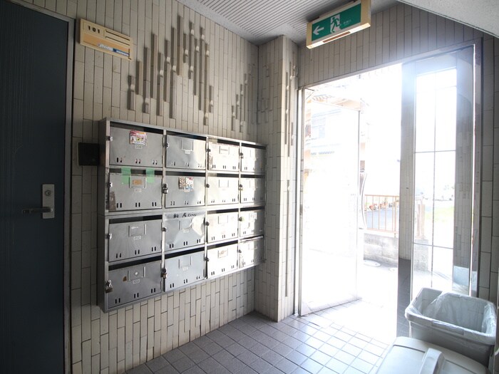 物件外観写真4　(建物設備)