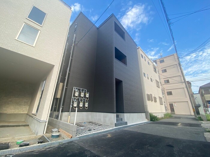 物件外観写真2　(外観写真)