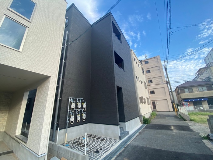 物件外観写真3　(外観写真)