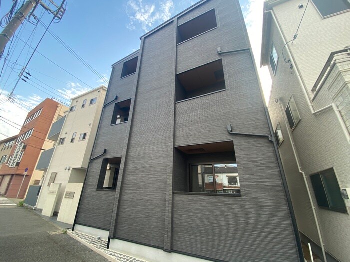 物件外観写真5　(外観写真)