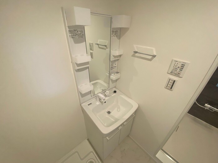 物件内観写真15　(洗面)