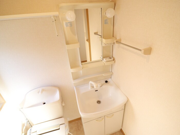 物件内観写真18　(洗面)