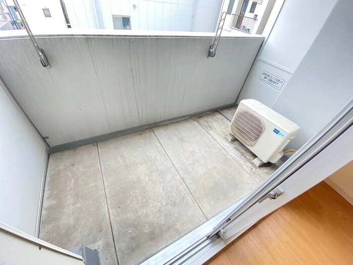 物件内観写真16　(ベランダ・バルコニー)