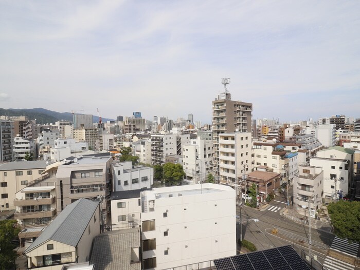 物件内観写真22　(室内からの展望)