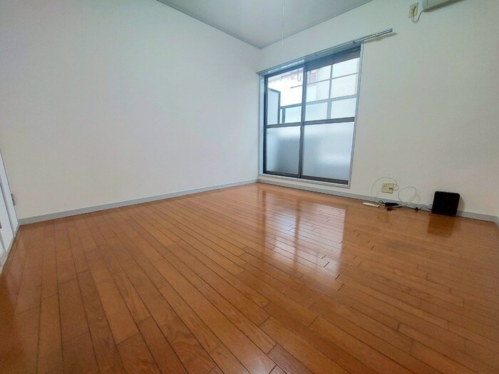 物件内観写真22　(居室)