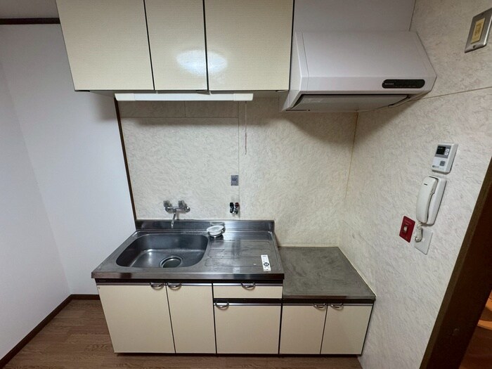 物件内観写真8　(キッチン)