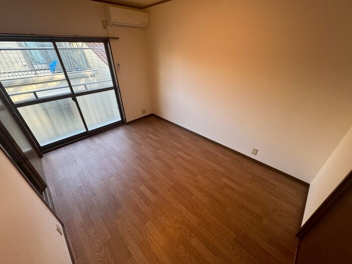 物件内観写真21　(居室)