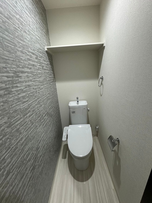 物件内観写真12　(トイレ)