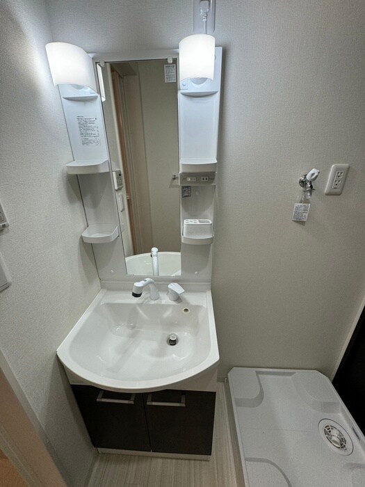 物件内観写真13　(洗面)