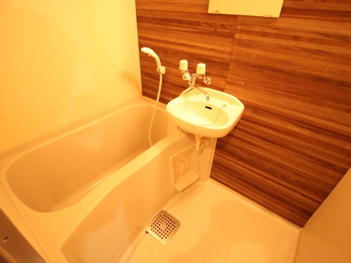 物件内観写真8　(バス／シャワールーム等)