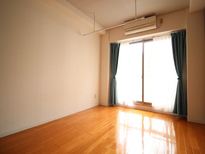 物件内観写真13　(居室)