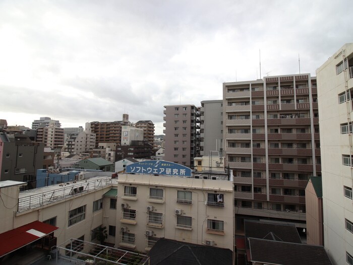 物件内観写真18　(室内からの展望)