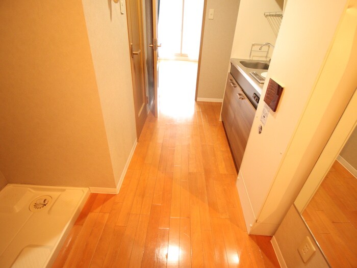 物件内観写真21　(廊下)