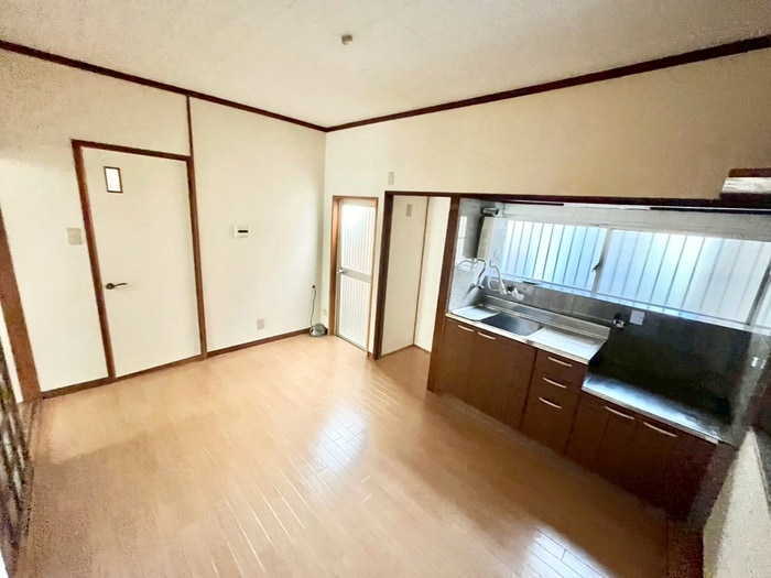 物件内観写真6　(居室)