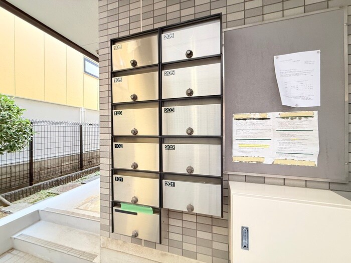 物件外観写真4　(建物設備)