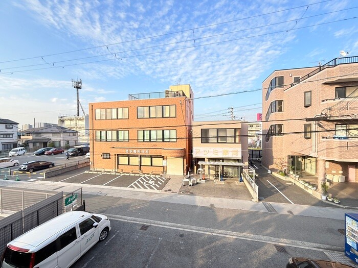 物件内観写真21　(室内からの展望)