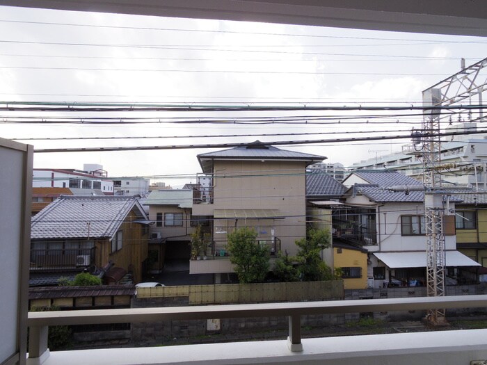 物件内観写真22　(室内からの展望)